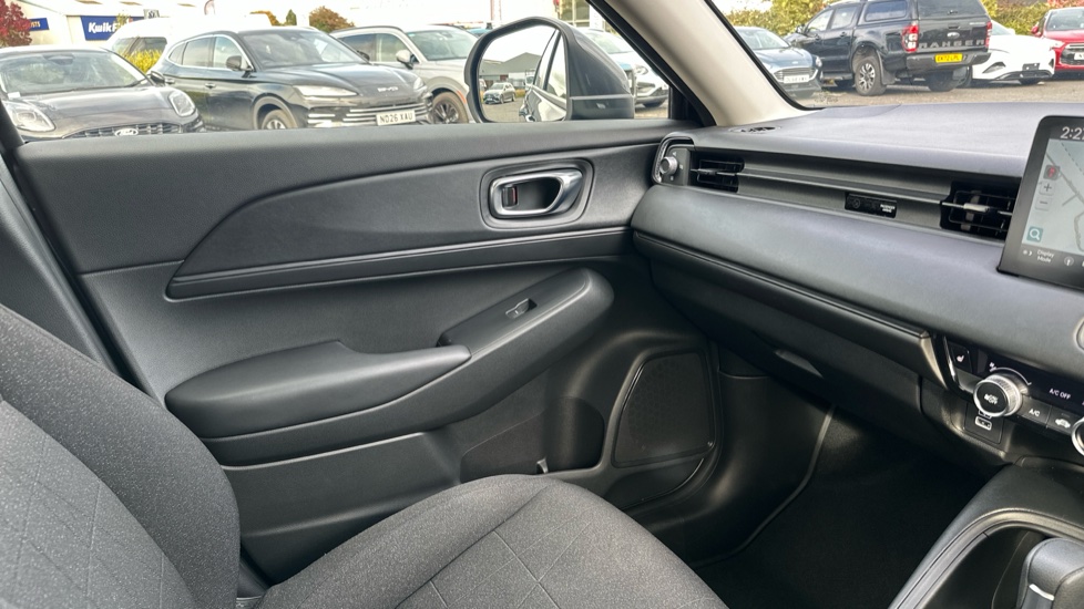 Honda HR-V 1.5 eHEV Elegance 5dr CVT Hybrid Hatchback - Image 29