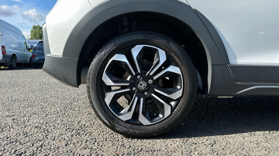 Honda Jazz 1.5 i-MMD Hybrid Crosstar EX 5dr eCVT Hybrid Hatchback - Image 9