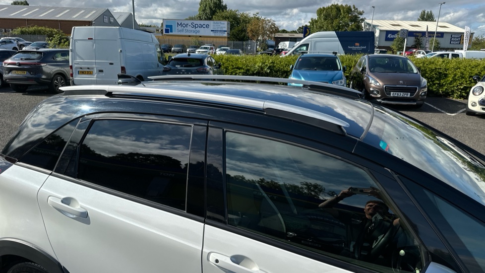 Honda Jazz 1.5 i-MMD Hybrid Crosstar EX 5dr eCVT Hybrid Hatchback - Image 22