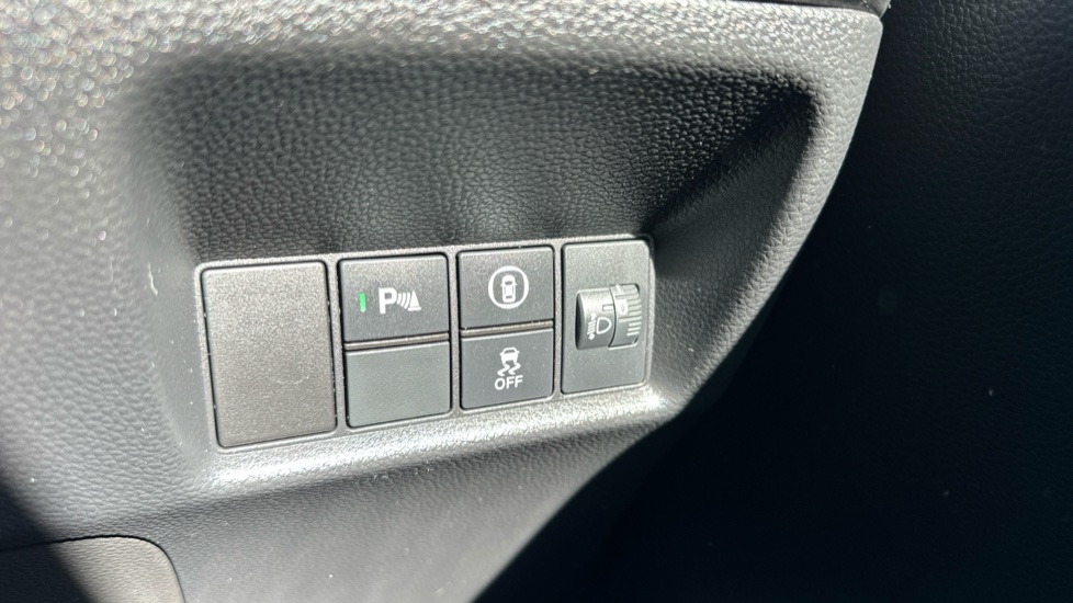 Honda Jazz 1.5 i-MMD Hybrid Crosstar EX 5dr eCVT Hybrid Hatchback - Image 24