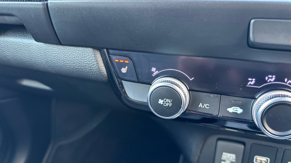 Honda Jazz 1.5 i-MMD Hybrid Crosstar EX 5dr eCVT Hybrid Hatchback - Image 30