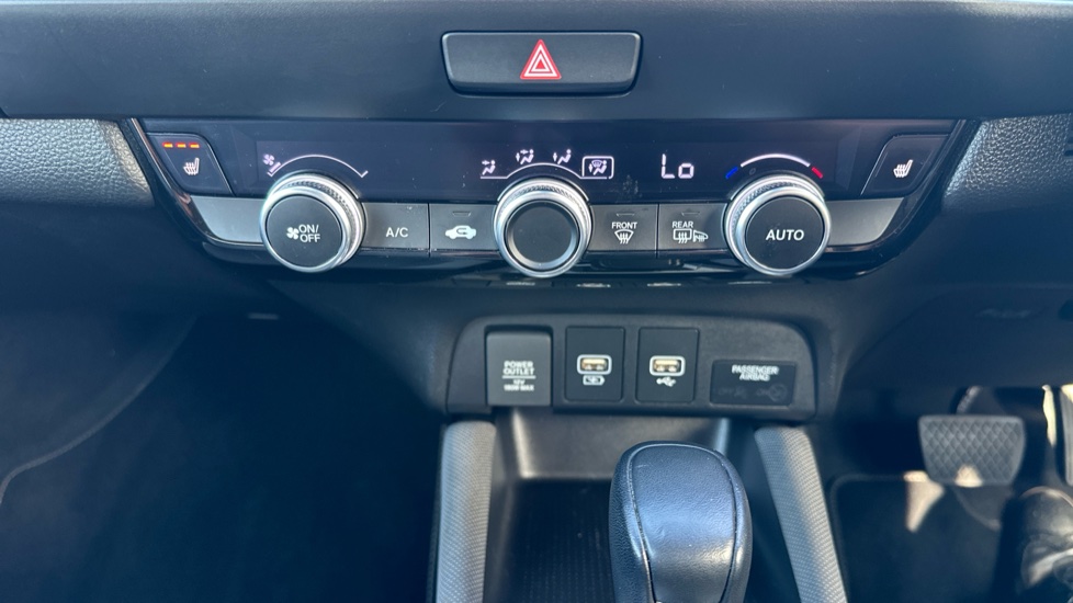 Honda Jazz 1.5 i-MMD Hybrid Crosstar EX 5dr eCVT Hybrid Hatchback - Image 31