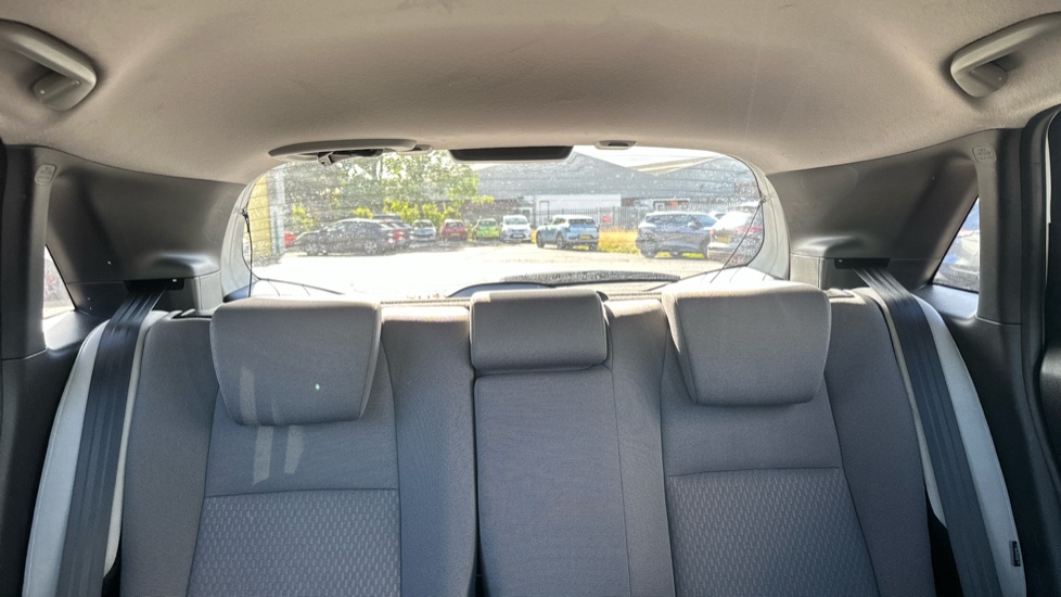 Honda Jazz 1.5 i-MMD Hybrid Crosstar EX 5dr eCVT Hybrid Hatchback - Image 40