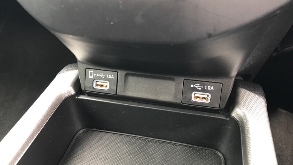 Honda CR-V 2.0 i-MMD Hybrid SR  2WD 5dr eCVT Hybrid Estate - Image 38