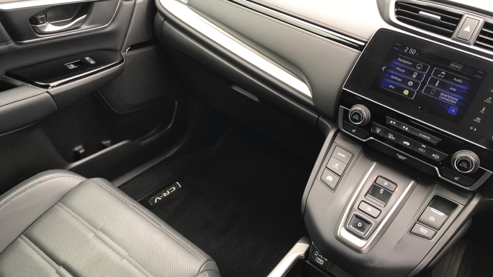 Honda CR-V 2.0 i-MMD Hybrid SR  2WD 5dr eCVT Hybrid Estate - Image 40