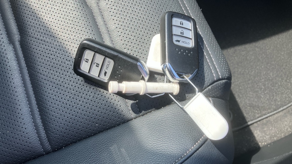Honda CR-V 2.0 i-MMD Hybrid EX 5dr eCVT Hybrid Estate - Image 29