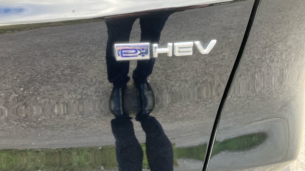 Honda CR-V 2.0 eHEV Elegance 5dr eCVT Hybrid Estate - Image 19