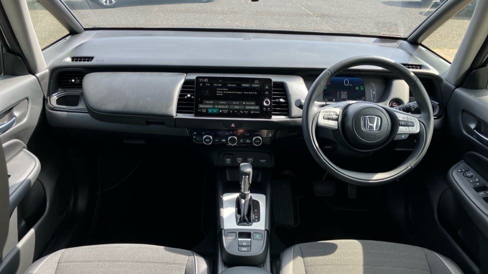 Honda Jazz 1.5 i-MMD Hybrid Crosstar Advance 5dr eCVT Hybrid Hatchback - Image 4