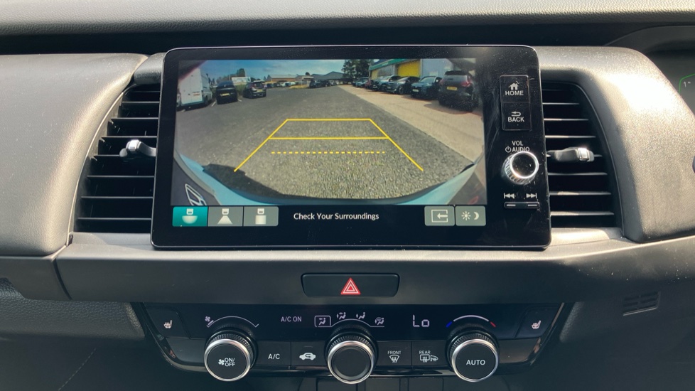 Honda Jazz 1.5 i-MMD Hybrid Crosstar Advance 5dr eCVT Hybrid Hatchback - Image 15