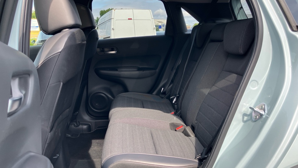 Honda Jazz 1.5 i-MMD Hybrid Crosstar Advance 5dr eCVT Hybrid Hatchback - Image 21