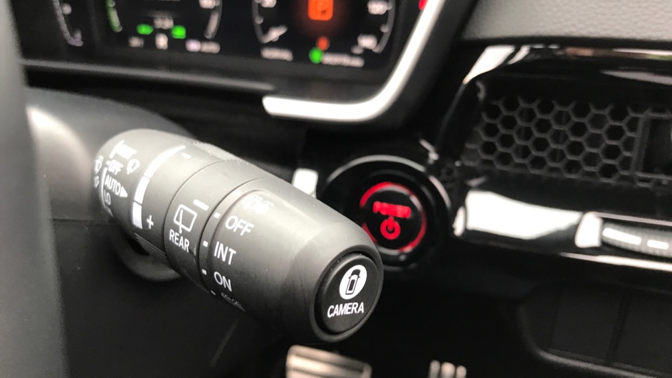 Honda CR-V 2.0 ePHEV Advance Tech 5dr eCVT Estate - Image 44