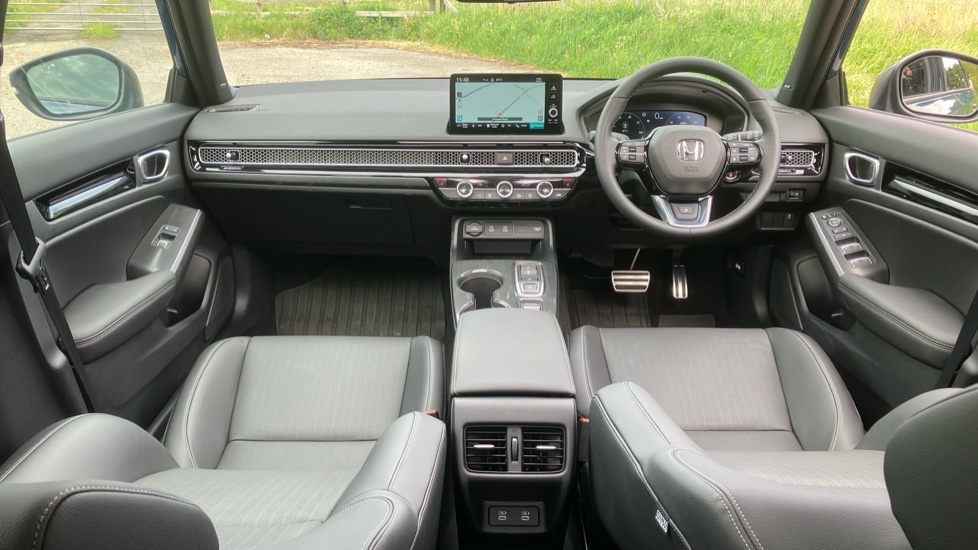 Honda Civic 2.0 eHEV Advance 5dr CVT Hybrid Hatchback - Image 4