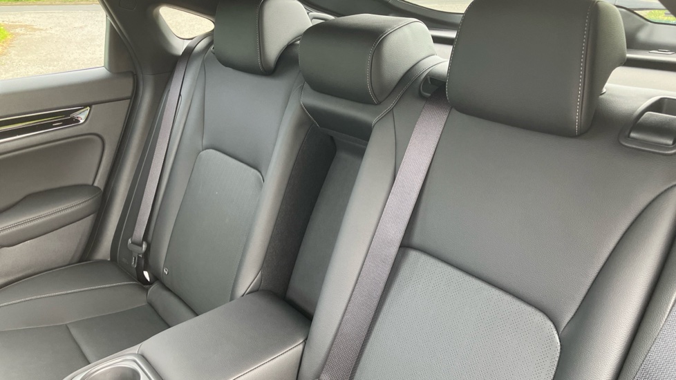 Honda Civic 2.0 eHEV Advance 5dr CVT Hybrid Hatchback - Image 8