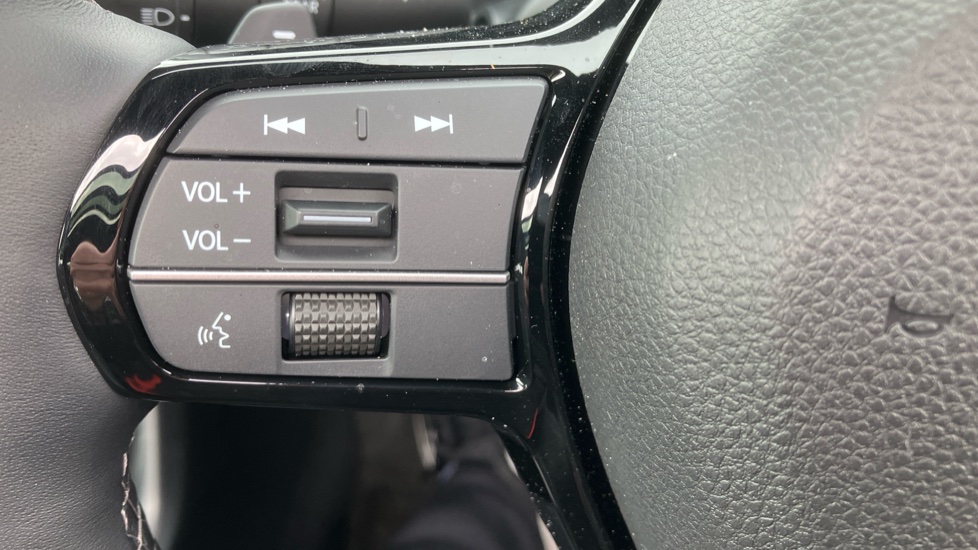 Honda Civic 2.0 eHEV Advance 5dr CVT Hybrid Hatchback - Image 20