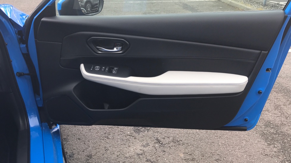 Honda Prelude 2.0 eHEV Advance 3dr CVT Hybrid Coupe - Image 32