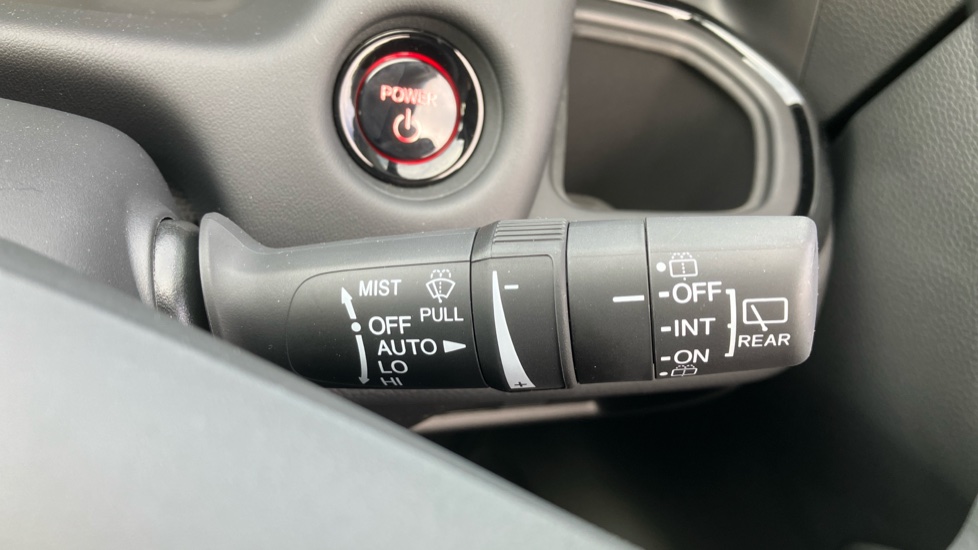 Honda Jazz 1.5 i-MMD Hybrid Crosstar Advance 5dr eCVT Hybrid Hatchback - Image 30