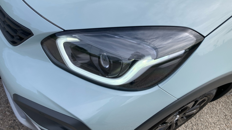 Honda Jazz 1.5 i-MMD Hybrid Crosstar Advance 5dr eCVT Hybrid Hatchback - Image 38