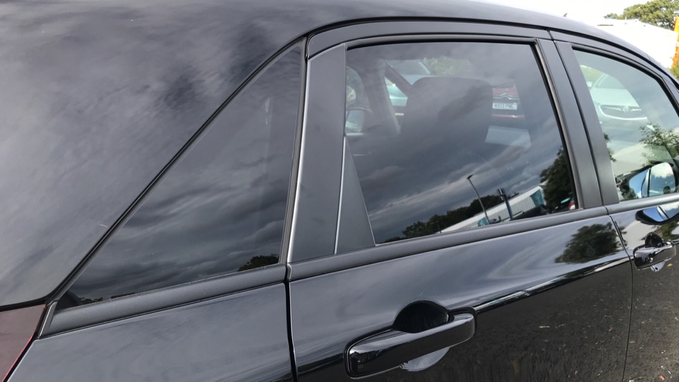 Honda Jazz 1.5 i-MMD Hybrid Advance 5dr eCVT Hybrid Hatchback - Image 18