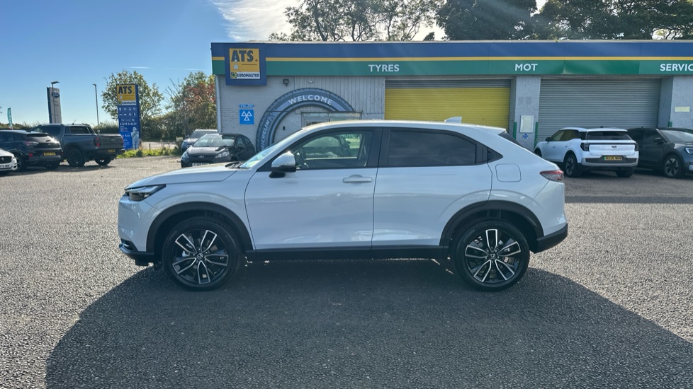 Honda HR-V 1.5 eHEV Elegance 5dr CVT Hybrid Hatchback - Image 13