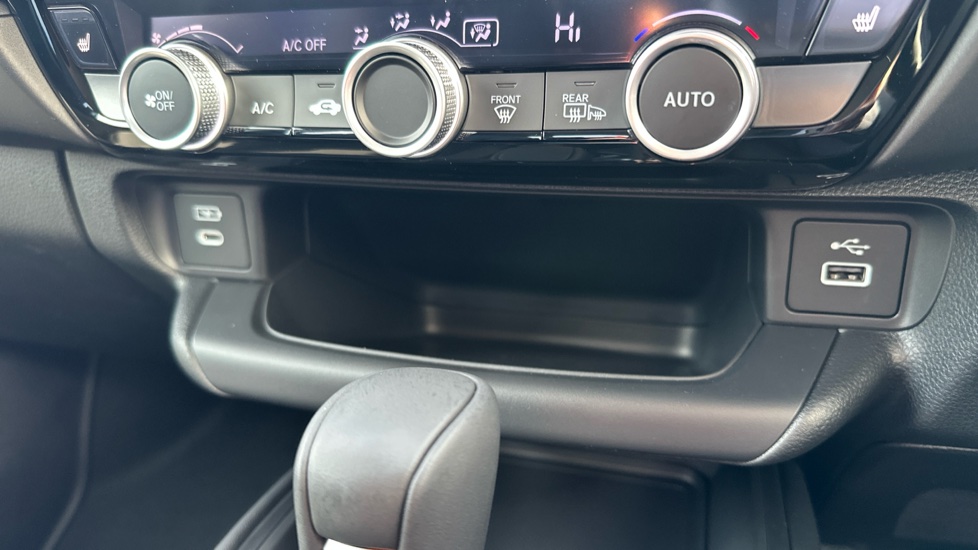 Honda HR-V 1.5 eHEV Elegance 5dr CVT Hybrid Hatchback - Image 35