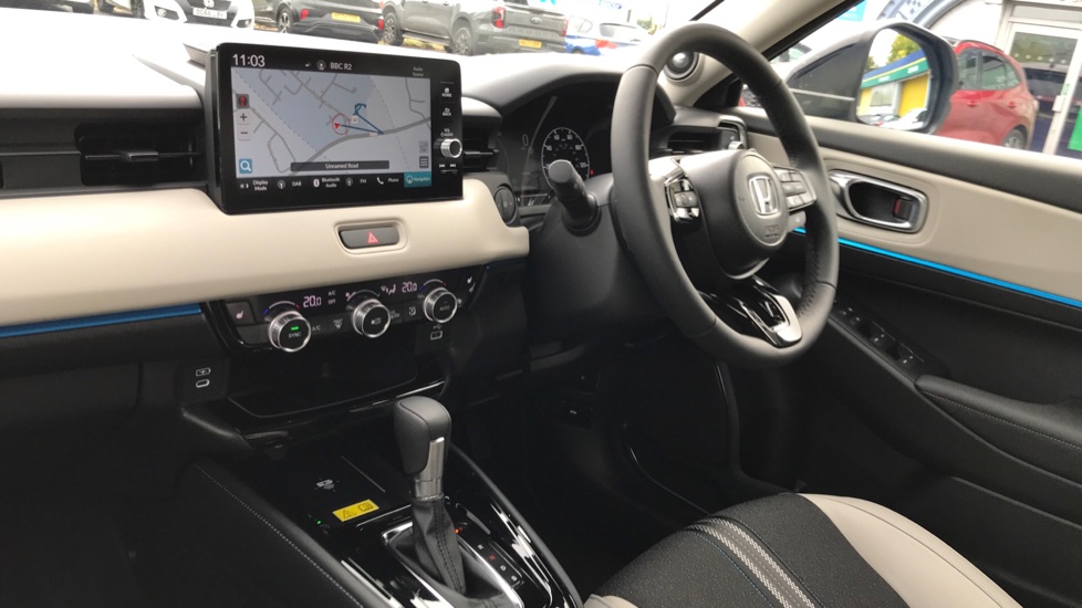 Honda HR-V 1.5 eHEV Advance Style 5dr CVT Hybrid Hatchback - Image 2