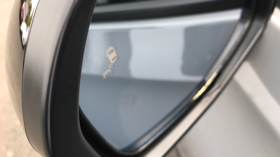Honda HR-V 1.5 eHEV Advance Style 5dr CVT Hybrid Hatchback - Image 18