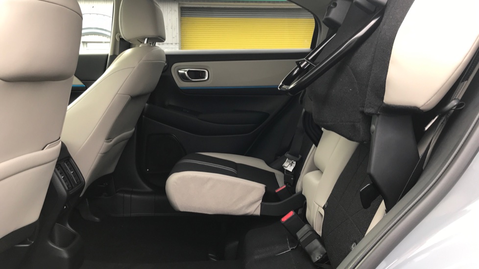 Honda HR-V 1.5 eHEV Advance Style 5dr CVT Hybrid Hatchback - Image 39
