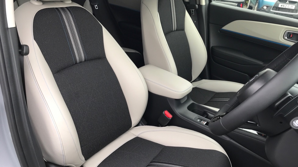 Honda HR-V 1.5 eHEV Advance Style 5dr CVT Hybrid Hatchback - Image 44