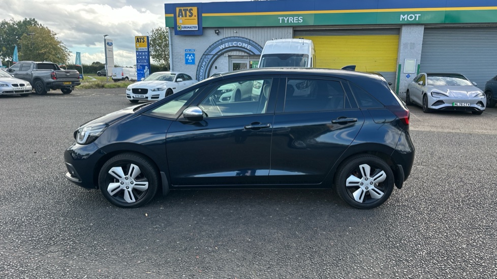 Honda Jazz 1.5 i-MMD Hybrid EX 5dr eCVT Hybrid Hatchback - Image 19