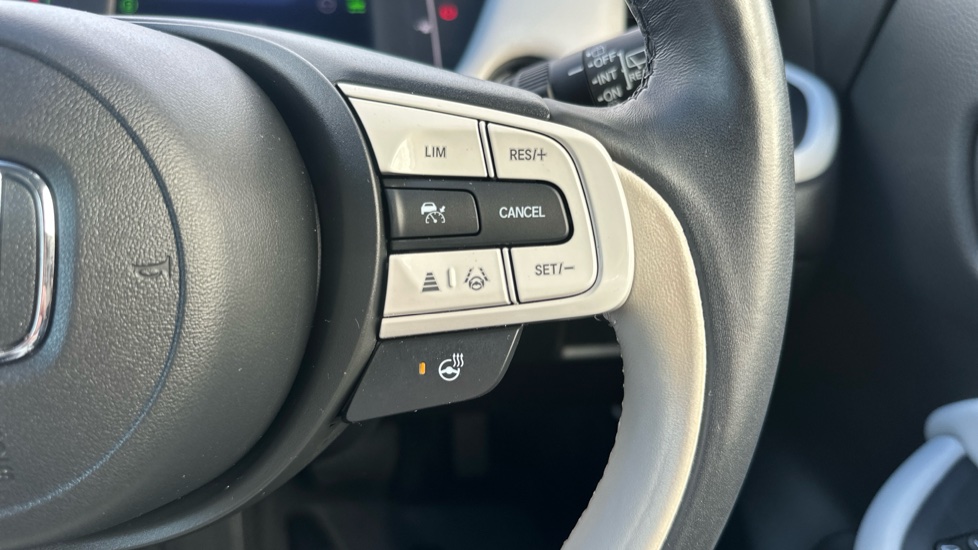 Honda Jazz 1.5 i-MMD Hybrid EX 5dr eCVT Hybrid Hatchback - Image 26
