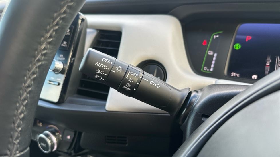Honda Jazz 1.5 i-MMD Hybrid EX 5dr eCVT Hybrid Hatchback - Image 28