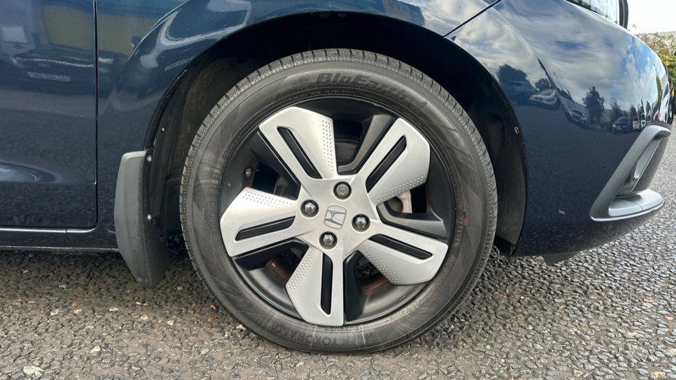 Honda Jazz 1.5 i-MMD Hybrid EX 5dr eCVT Hybrid Hatchback - Image 35