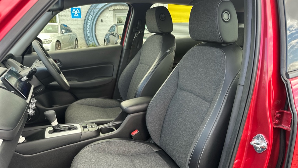 Honda Jazz 1.5 i-MMD Hybrid SR 5dr eCVT Hybrid Hatchback - Image 13