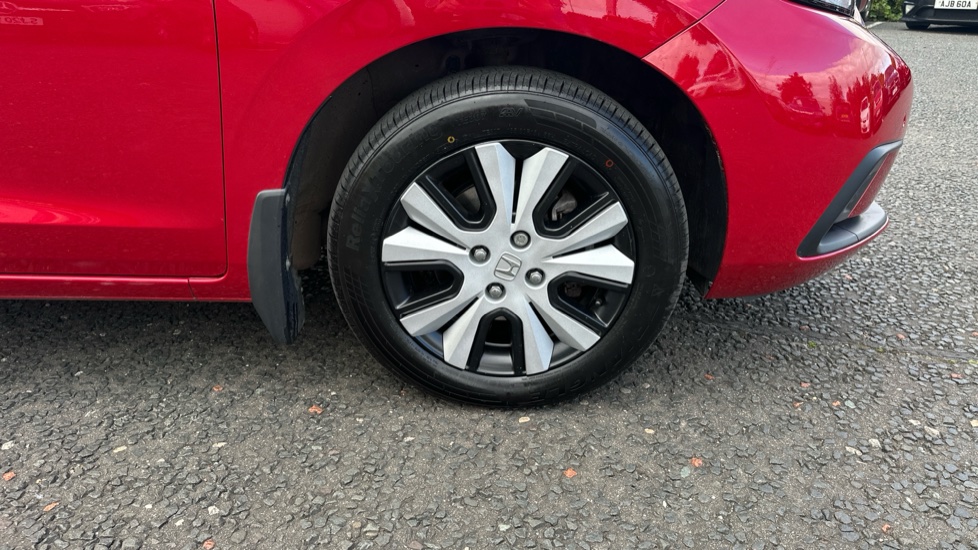 Honda Jazz 1.5 i-MMD Hybrid SR 5dr eCVT Hybrid Hatchback - Image 31