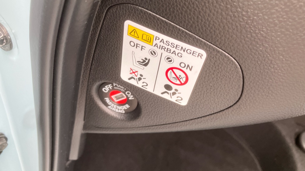Honda Jazz 1.5 i-MMD Hybrid Crosstar EX 5dr eCVT Hybrid Hatchback - Image 13