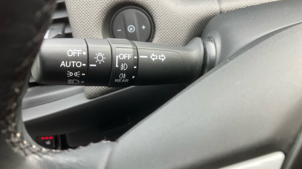 Honda Jazz 1.5 i-MMD Hybrid Crosstar EX 5dr eCVT Hybrid Hatchback - Image 28