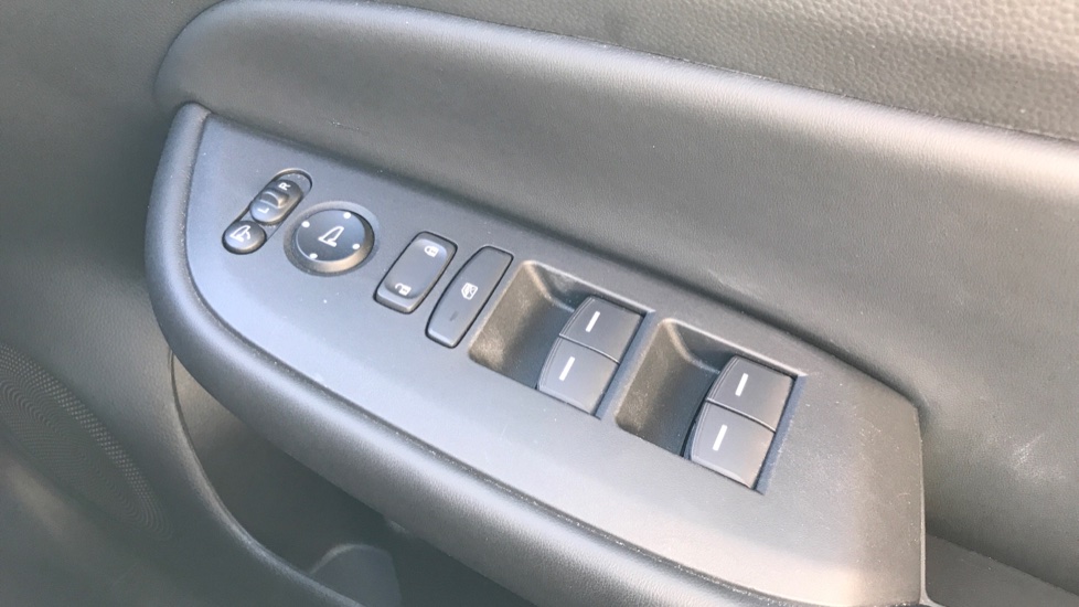 Honda Jazz 1.5 i-MMD Hybrid Advance 5dr eCVT Hybrid Hatchback - Image 25