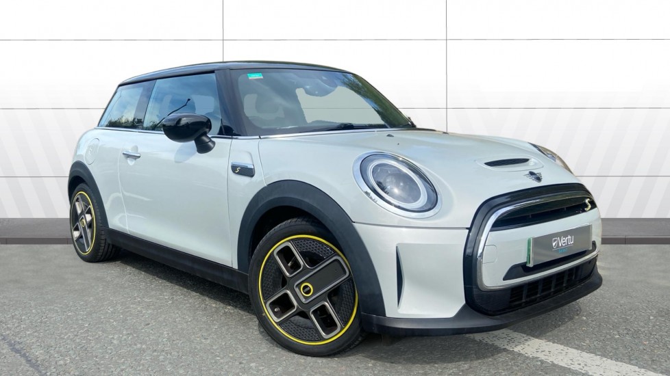 MINI Hatchback 135kW Cooper S Level 2 33kWh 3dr Auto Electric Hatchback - Image 1
