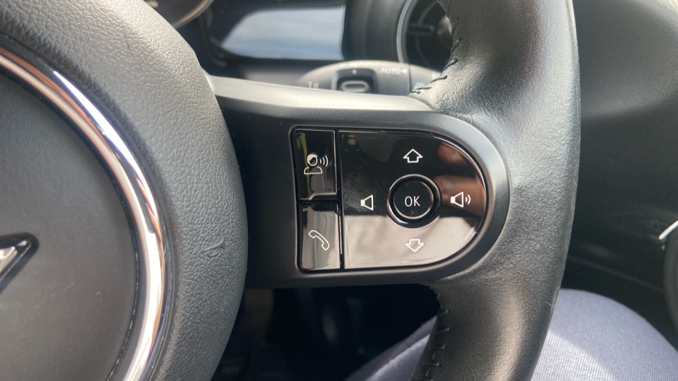 MINI Hatchback 135kW Cooper S Level 2 33kWh 3dr Auto Electric Hatchback - Image 47
