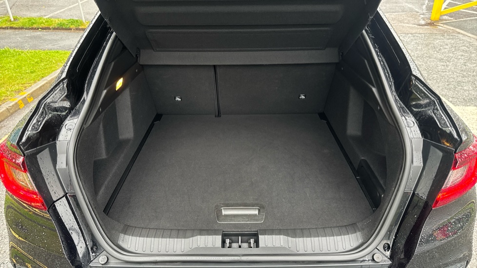 Renault Arkana 1.6 E-TECH Hybrid 145 R.S. Line 5dr Auto Hybrid Estate - Image 4