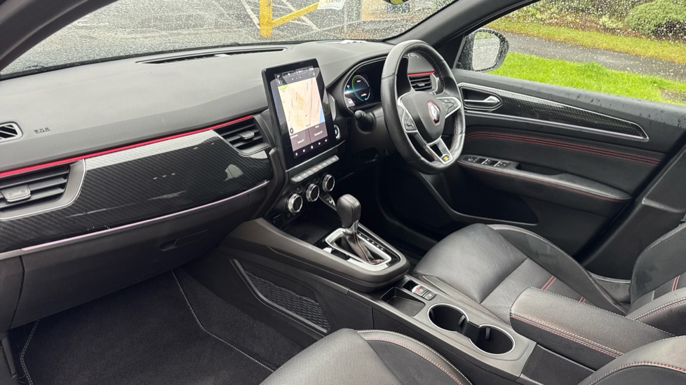 Renault Arkana 1.6 E-TECH Hybrid 145 R.S. Line 5dr Auto Hybrid Estate - Image 9
