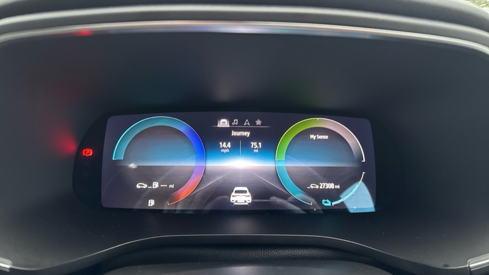 Renault Arkana 1.6 E-TECH Hybrid 145 R.S. Line 5dr Auto Hybrid Estate - Image 18