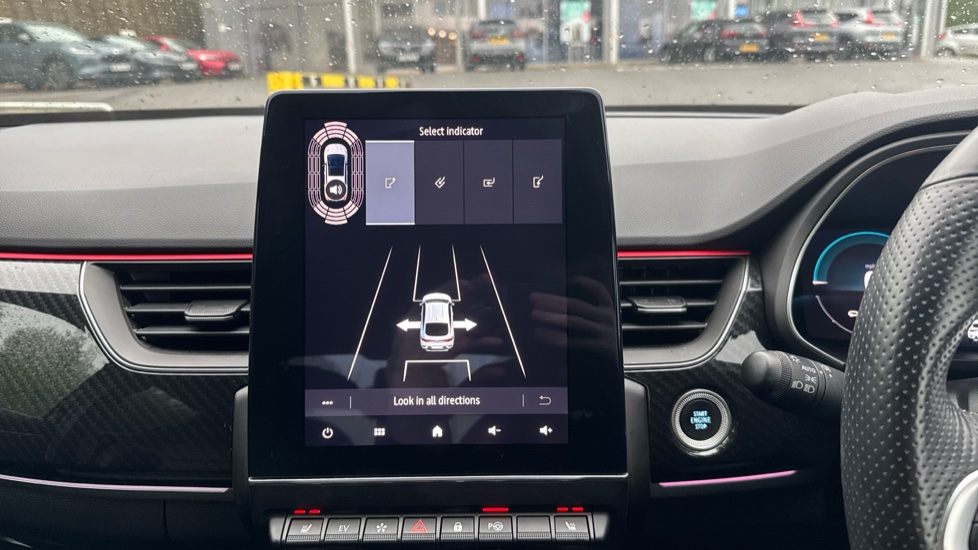 Renault Arkana 1.6 E-TECH Hybrid 145 R.S. Line 5dr Auto Hybrid Estate - Image 39