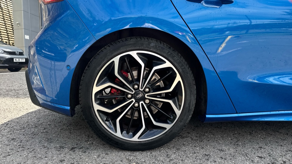 Ford Focus 1.0 EcoBoost 125 ST-Line X 5dr Petrol Hatchback - Image 7