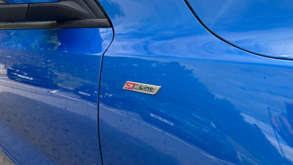 Ford Focus 1.0 EcoBoost 125 ST-Line X 5dr Petrol Hatchback - Image 22
