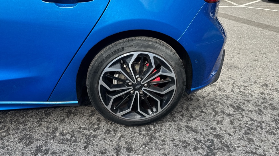 Ford Focus 1.0 EcoBoost 125 ST-Line X 5dr Petrol Hatchback - Image 30