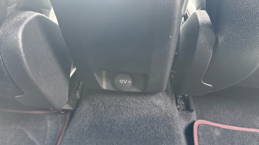 Ford Focus 1.0 EcoBoost 125 ST-Line X 5dr Petrol Hatchback - Image 34