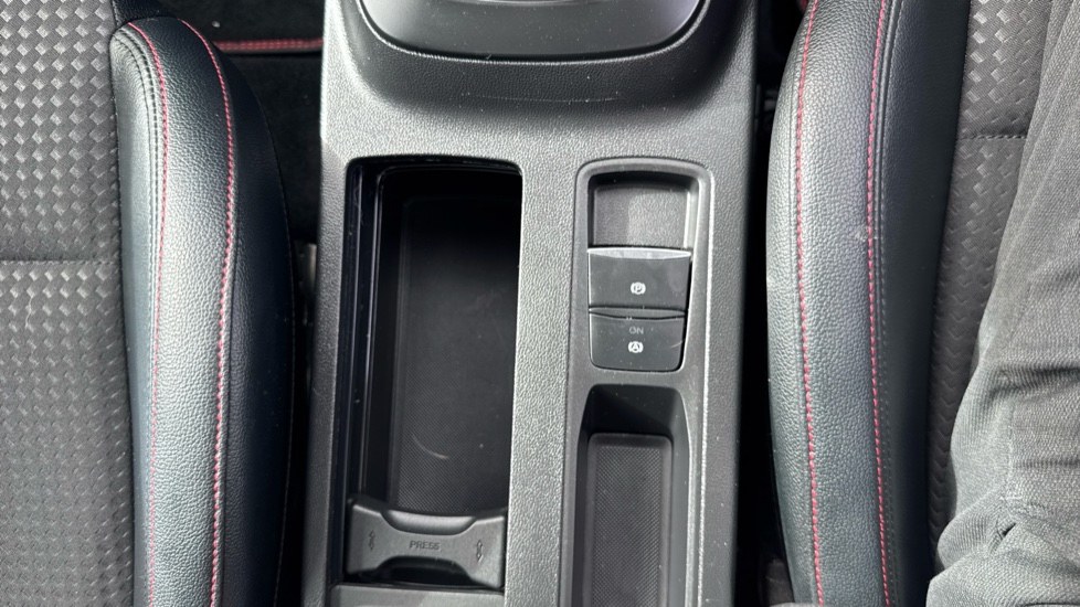 Ford Focus 1.0 EcoBoost 125 ST-Line X 5dr Petrol Hatchback - Image 53
