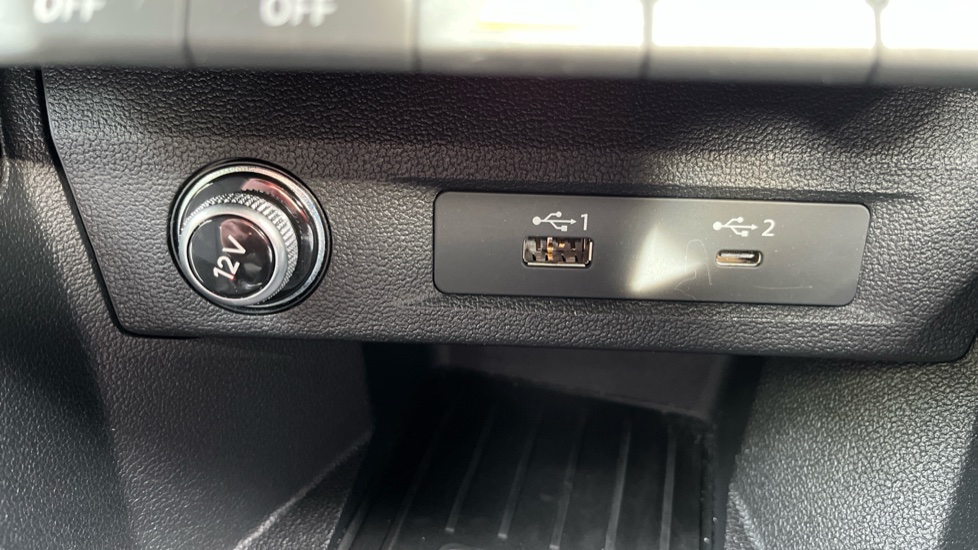 Audi A1 30 TFSI S Line 5dr Petrol Hatchback - Image 25