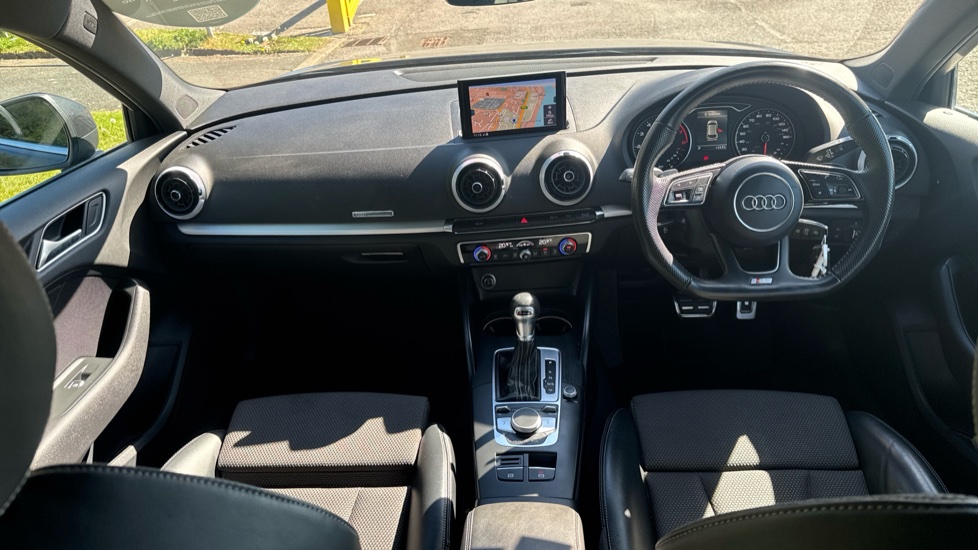 Audi A3 35 TFSI S Line 5dr S Tronic Petrol Hatchback - Image 10